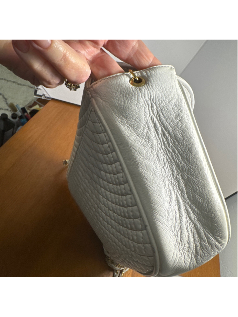 Bally Quilted Shoulder Bag White and Gold - Picture 5 of 9